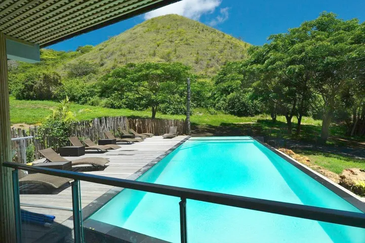Lodge pour 6 personnes, avec jardin ainsi que piscine et jacuzzi - 1