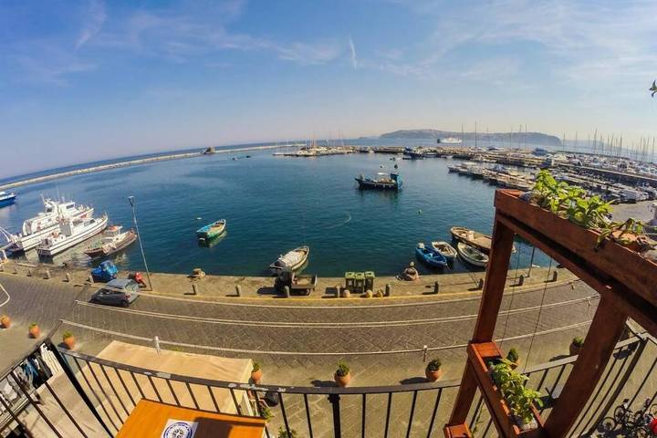 Gîte pour 4 personnes, avec balcon et vue à Procida - 2