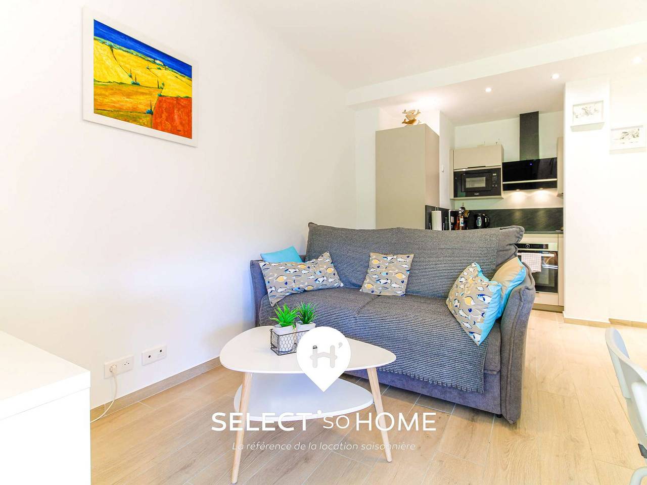 Entire apartment, Stunning 3P in Lavandou center with garden, pets allowed in Le Lavandou, Parc national Port-Cros