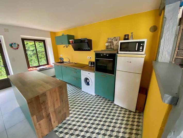 Location de vacances pour 3 personnes, avec jardin à Villars (Aquitaine)