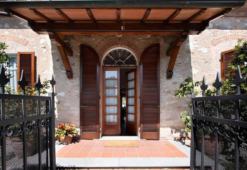 Villa Vanna - the ancient Forte just in the center in Forte dei Marmi, Riviera Toscana
