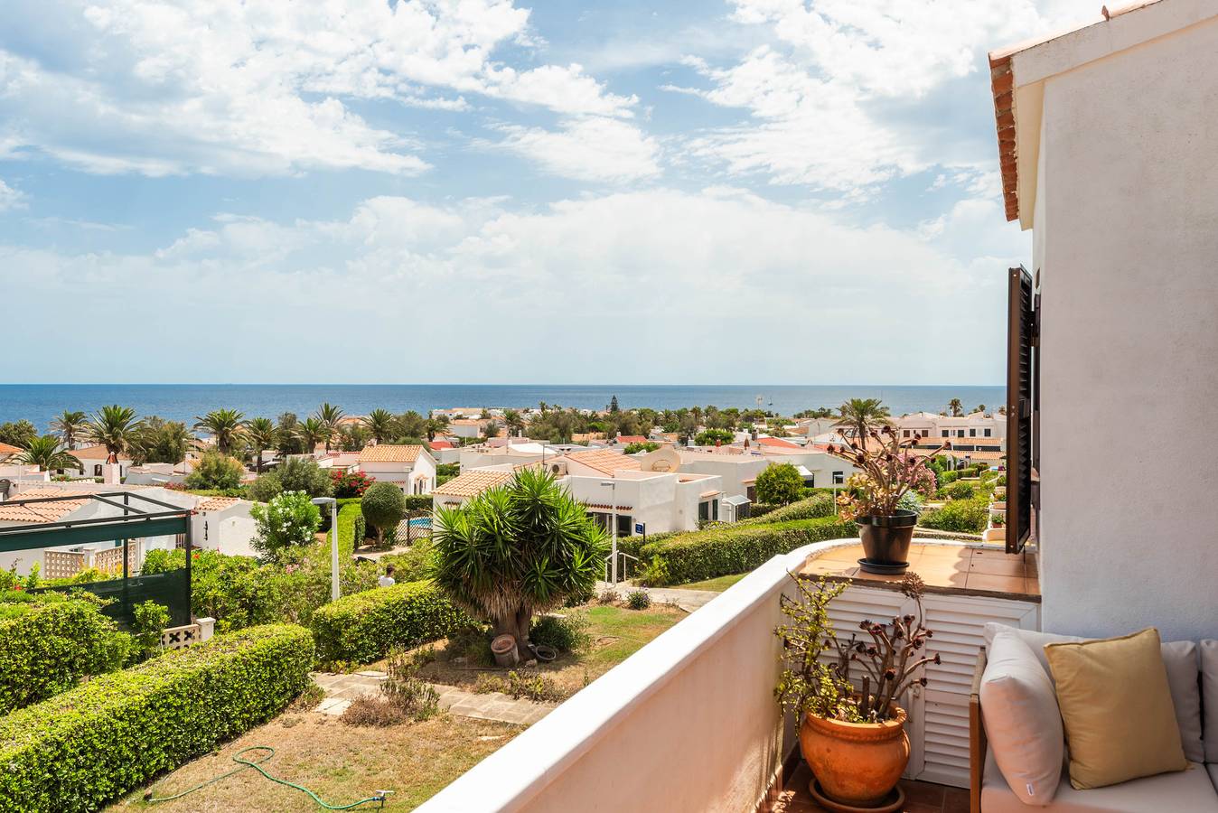 Entire apartment, Holiday apartment for 3 people with balcony in S'Algar, Sant Lluís