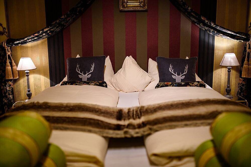 Großes Landhaus mit Bergblick auf Gut Rechetsberg südl. von München in Huglfing, Pfaffenwinkel