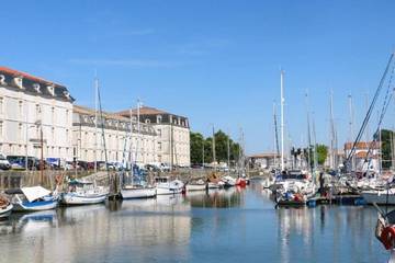 Gîte pour 4 personnes, avec vue, animaux acceptés dans Port de plaisance de Rochefort