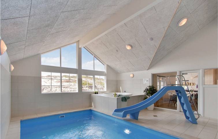 Ferienhaus für 18 Personen, mit Sauna und Terrasse sowie Whirlpool und Pool, mit Haustier in Henne Strand - 2