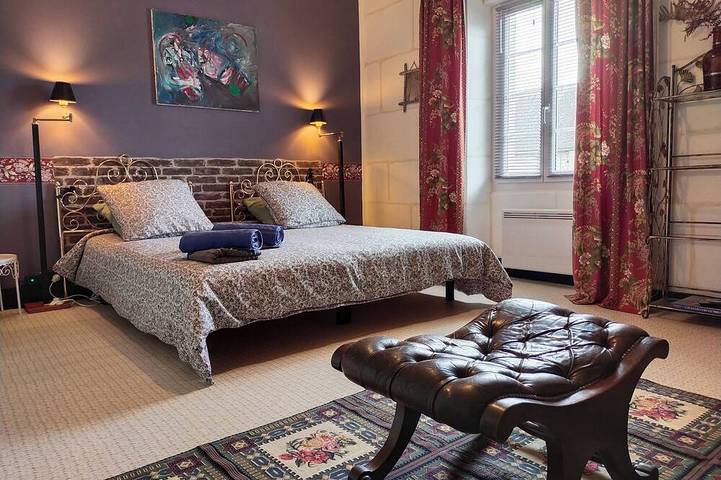 Gîte pour 5 personnes, avec Terrasse ainsi que Jardin et Sauna