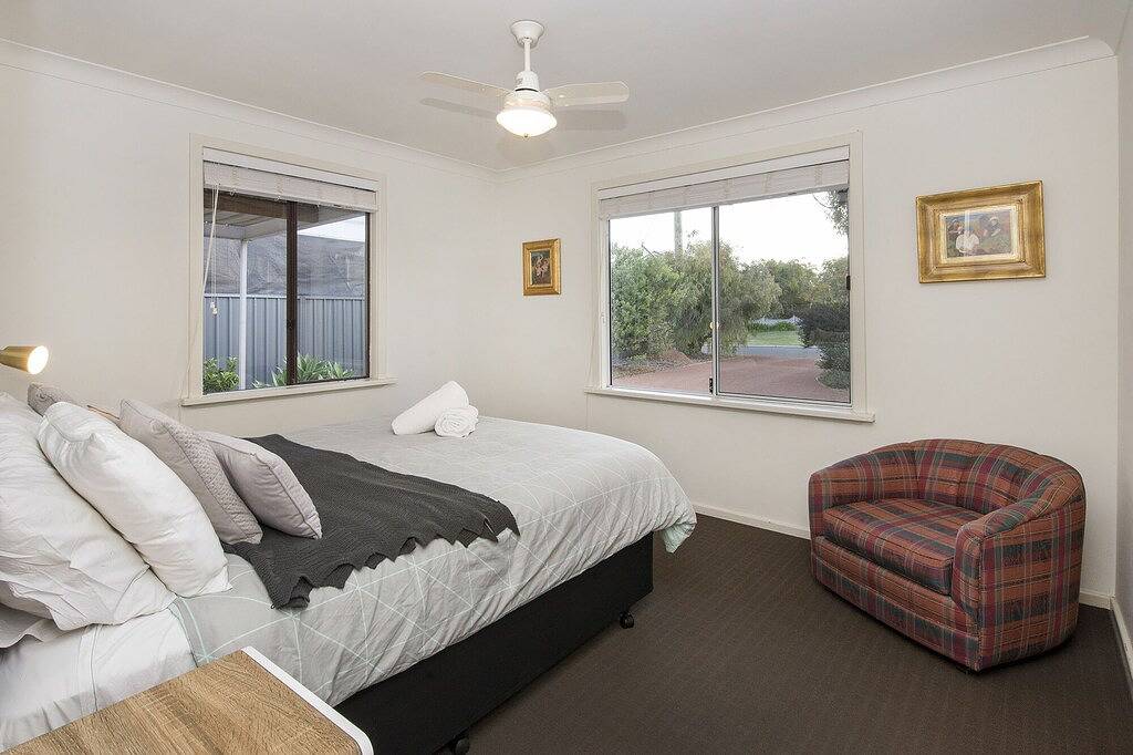 Dunsborough Cottage in Peron Ave in Dunsborough, Western Australia