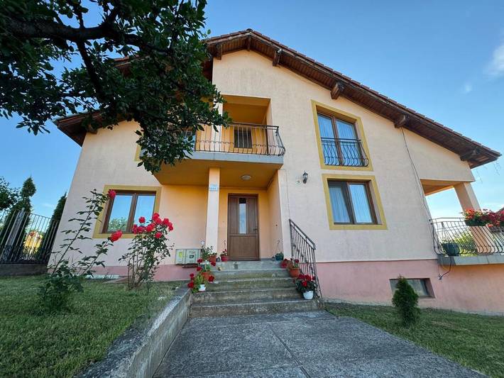 Maison d’hôte pour 2 personnes, avec Balcon et Terrasse ainsi que Jardin et Vue à Sibiu
