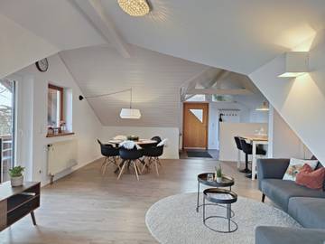 Ferienwohnung für 4 Personen, mit Balkon in Hegau