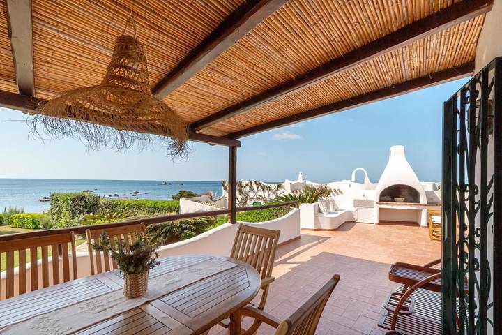 Villa per 10 persone, con Terrazza e Giardino nonché Panorama a Cala Caterina