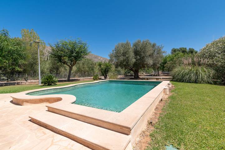 Luxus-Finca für 4 Personen, mit Terrasse und Garten in Pollença - 3