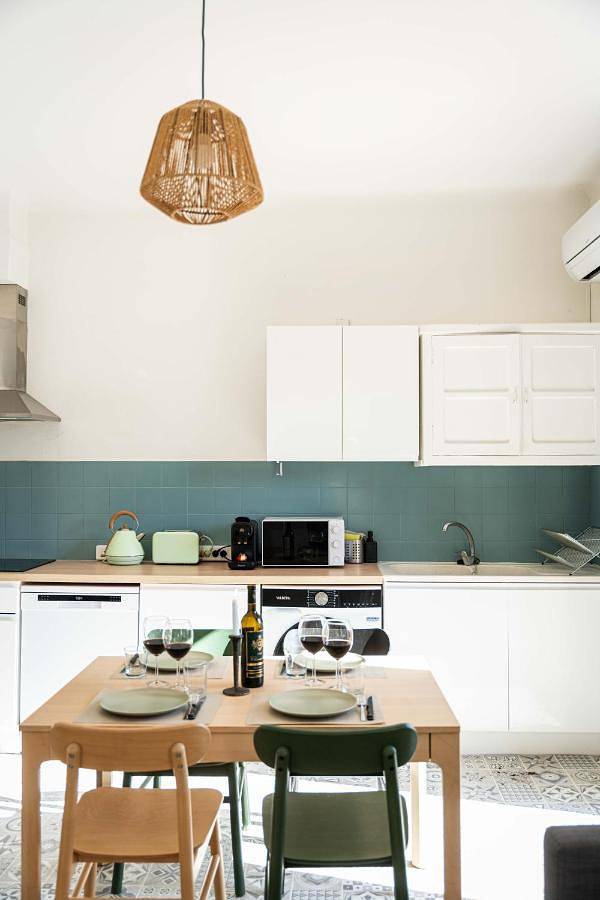 Gîte pour 4 personnes, avec balcon dans Salin-de-Giraud - 3