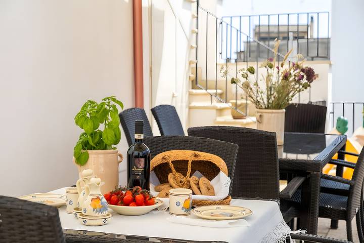 Entire apartment, Apartment 'Torre Tonda Bilocale' with Wi-Fi and Air Conditioning in Avetrana, Gulf of Taranto