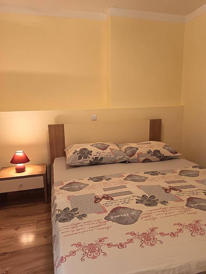 Ganze Wohnung, Apartman sa suncem in Cres Stadt, Cres