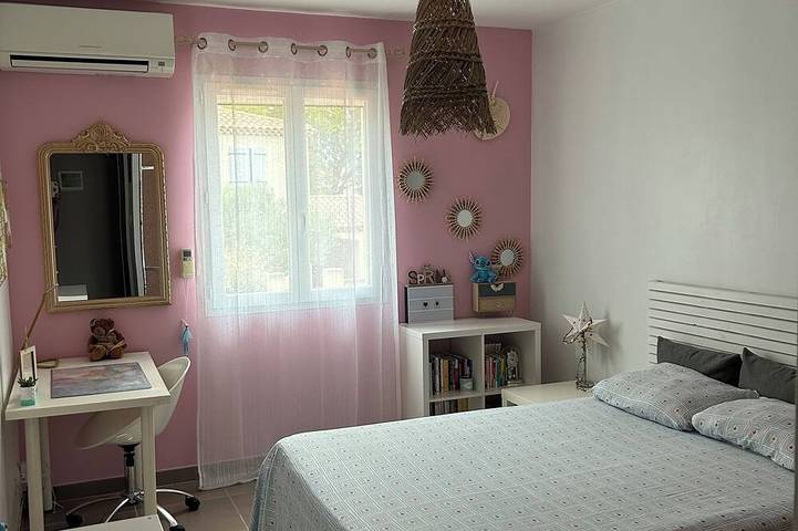 Villa pour 4 personnes, avec terrasse ainsi que jardin et jacuzzi à Saint-Cyr-sur-Mer - 3