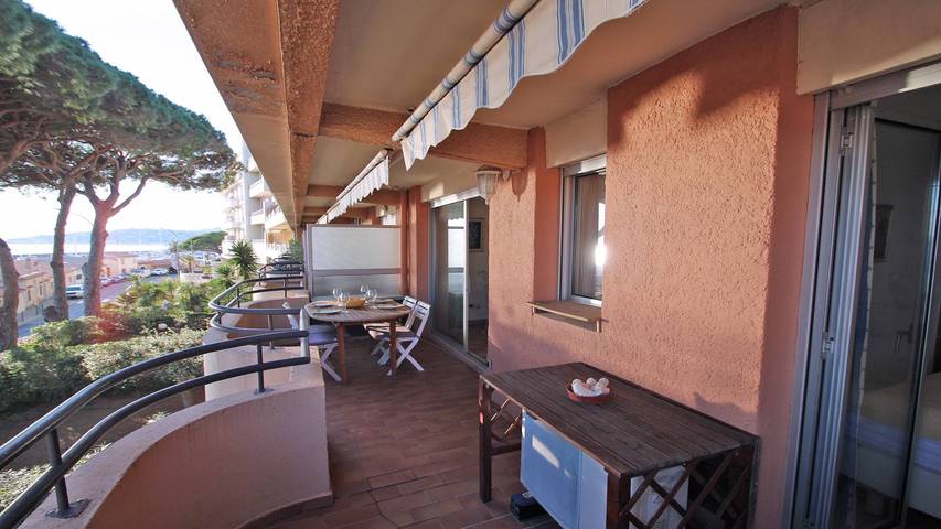 Appartement de vacances pour 4 personnes, avec terrasse, adapté aux familles en Provence-Alpes-Côte d'Azur - 4