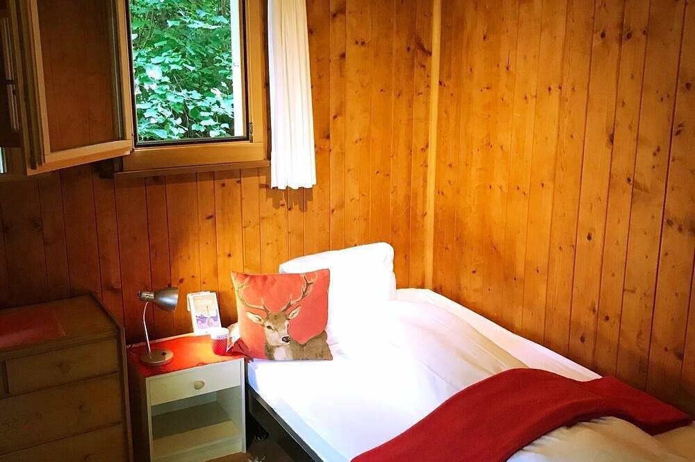 Romantisches Chalet für Sommer- und Winterferien. in Flims-Dorf, Flims