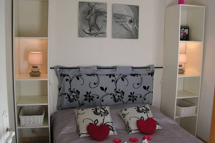 Gîte pour 6 personnes, avec jardin et terrasse, animaux acceptés à Saint-André-de-Roquelongue - 2