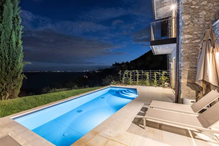 Villa „Engardina“ mit Seeblick, Wlan und Klimaanlage in Toscolano-Maderno, Gardasee-Berge