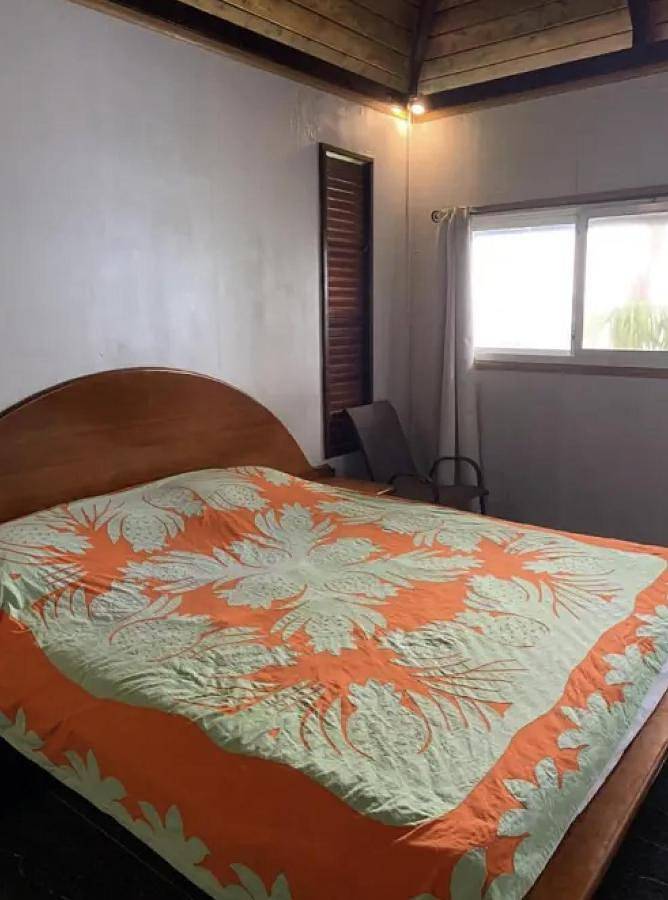 Location de vacances pour 6 personnes, avec jardin ainsi que terrasse et vue dans Teahupo'o - 3