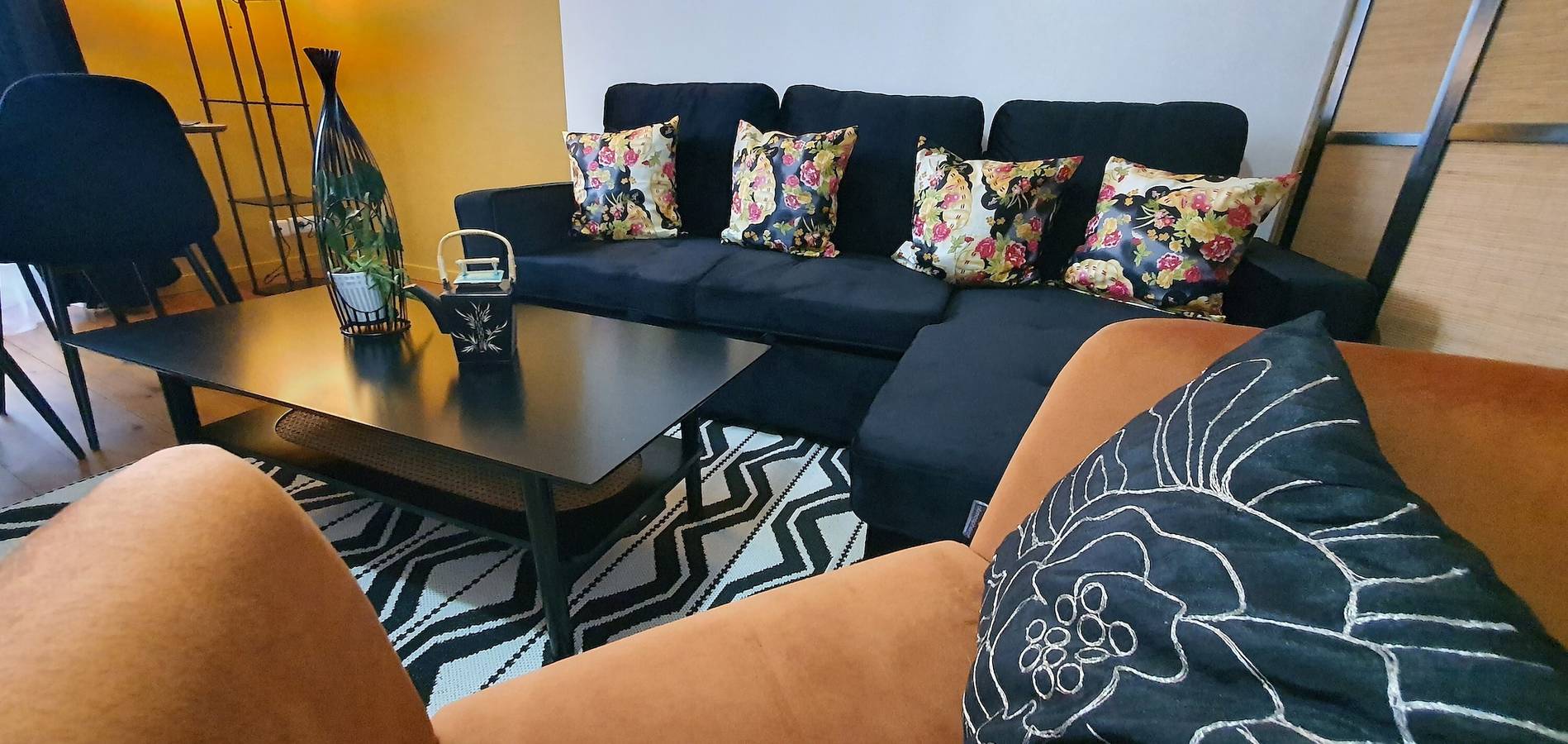 Ganze Wohnung, La Pagode – Außergewöhnliche Unterkunft in Luçon mit Kathedralblick und Privatparkplatz in Luçon, Fontenay-le-Comte