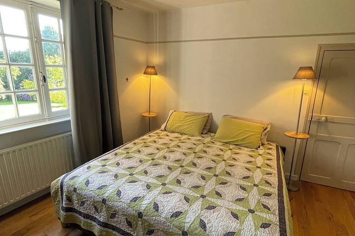 Gîte pour 9 personnes, avec jardin à Saint-Nicolas-du-Pélem - 2