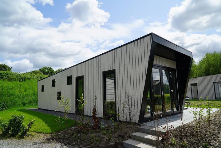 Ferienhaus für 4 Personen, mit Balkon/Terrasse und Terrasse sowie Garten in Dordrecht