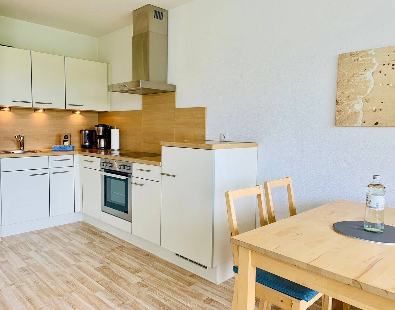 Ganze Wohnung, Apartment mit Balkon & Meerblick nähe Hansapark, Ideal für 2 Personen. in Sierksdorf, Ostholstein