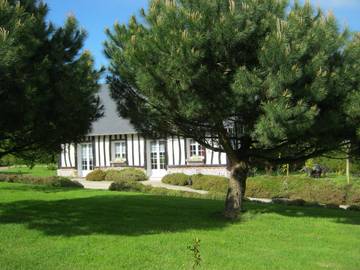 Gîte pour 2 personnes, avec jardin et vue dans Petit-Caux