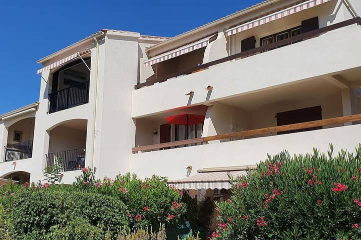 Gîte pour 4 personnes, avec balcon dans Plage de Tiuccia - 4