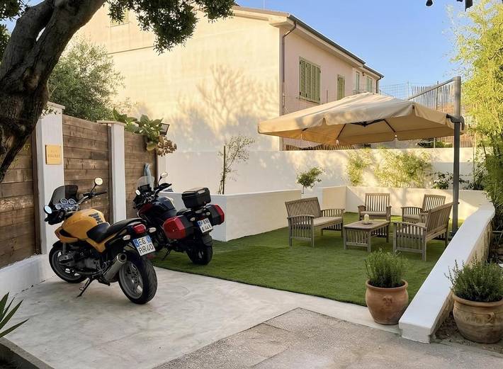 Maison d’hôte pour 3 personnes, avec jardin et terrasse dans Île de Sant'Antioco