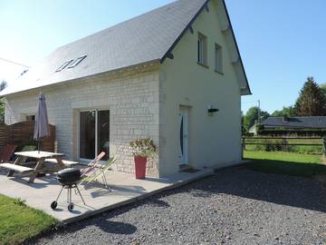 Gîte pour 4 personnes, avec jardin et terrasse à Ablon