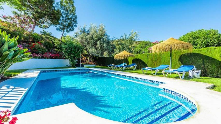 Willa dla 12 osób, z ogród i taras oraz basen - 1