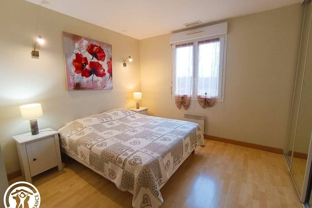 Gîtes de France® - La Villa des Chênes in Le Montat, Quercy