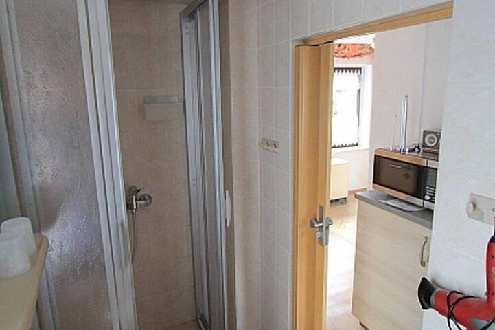 Ferienhaus für 2 Personen, mit Pool und Garten sowie Terrasse, mit Haustier in Auerbach - 3