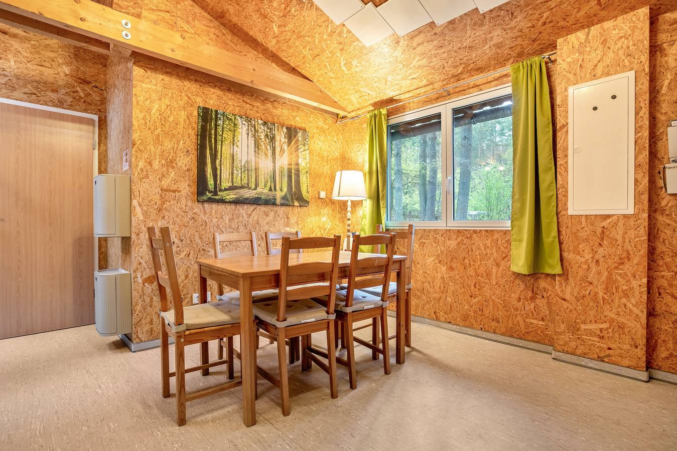 Bungalow '-Waldgrün-' mit Privatterrasse und Gemeinschaftsgarten in Lychen, Uckermark