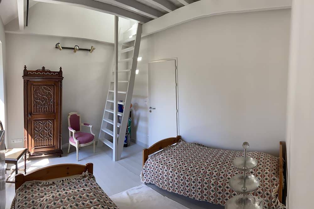 Maison a 15 Minutes de la Mer et au Centre du Village in Moutiers-les-Mauxfaits, Vandea