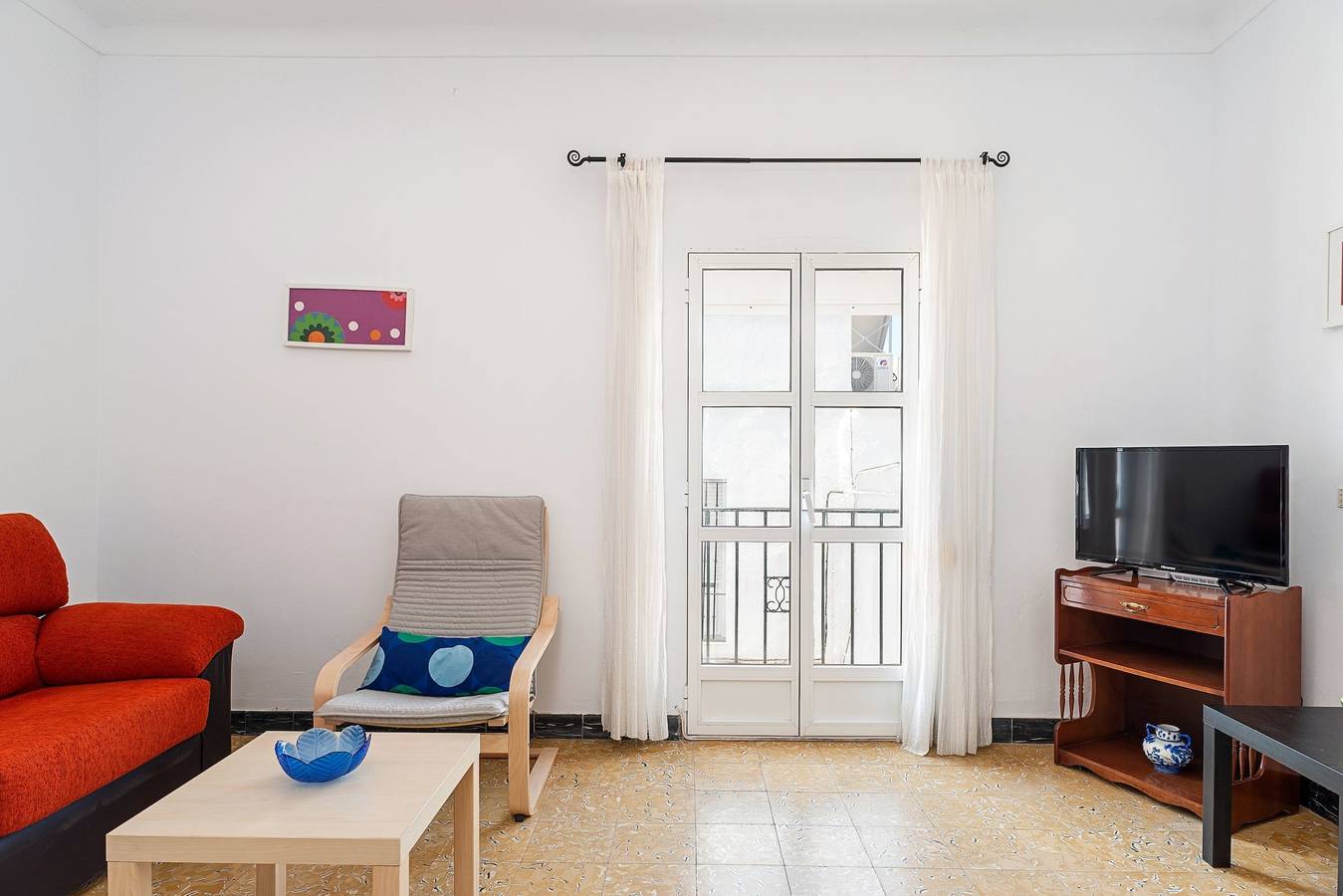 Apartamento entero, Apartamento "Nicolas" Para Familias En El Centro Historico Cerca De La Playa Con Terraza Y Wi-Fi in Conil de la Frontera, Costa de la Luz