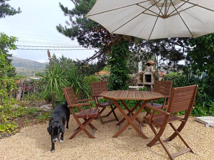 Casa de vacaciones para 5 personas, con jardín y vistas además de terraza y piscina, Se admiten mascotas - 1