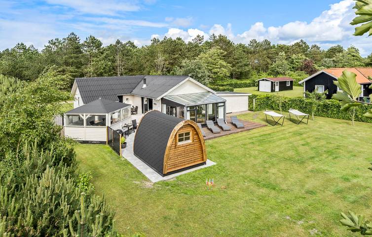 Ferienhaus für 8 Personen, mit Terrasse