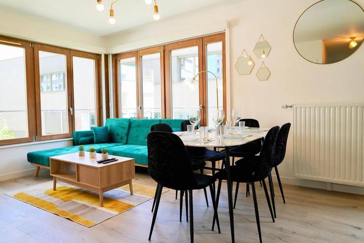 Gîte pour 10 personnes, avec balcon dans La Plaine Saint-Denis