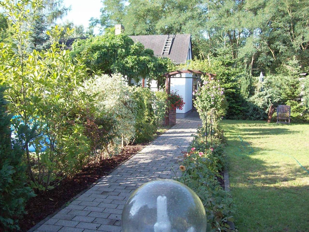Apartment with Garden View in Karlshorst Berlin, Berlin