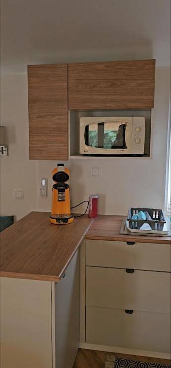 Camping pour 6 personnes, avec terrasse à Valras-Plage - 4