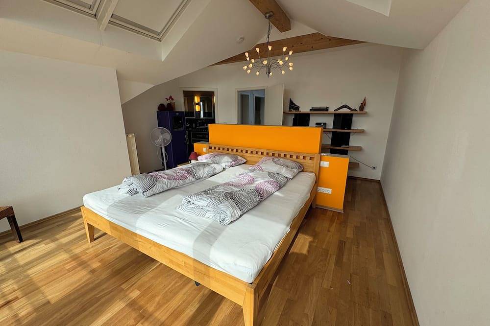 Ferienhaus mit Bergblick in Tettnang in Tettnang, Region Bodensee-Oberschwaben