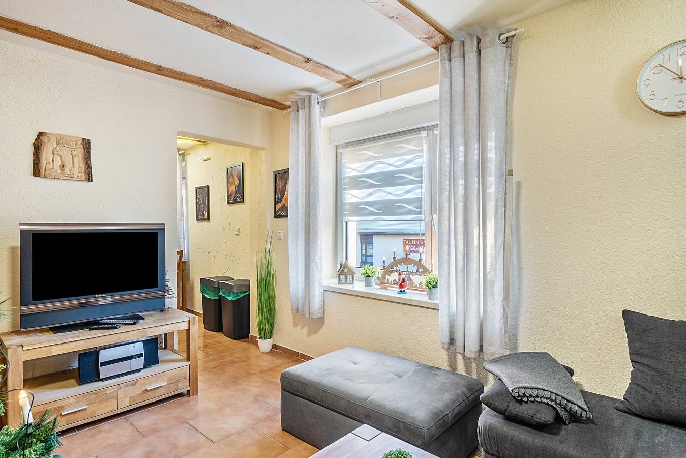 Ganze Wohnung, Ferienwohnung 'Ferienhaus Fichtelberg Apartement B' mit Bergblick, privater Terrasse und Wlan in Oberwiesenthal, Erzgebirge