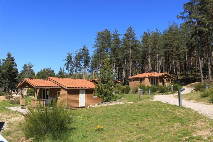 Three-Bedroom Chalet in Usson-en-Forez, Montbrison