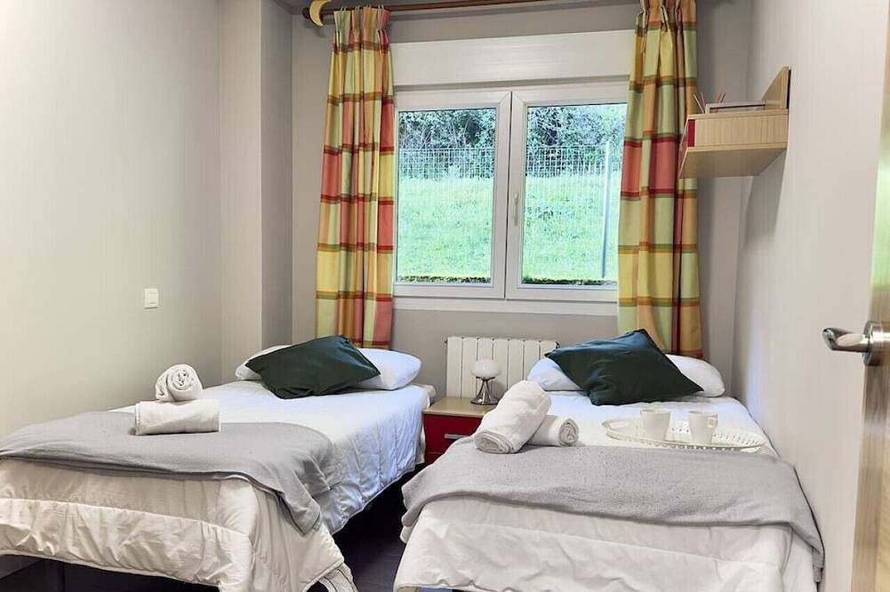 Entire apartment, Bajo cerca de Berria - Villa Mercedes 17001 in Santoña, Cantabrian Coast