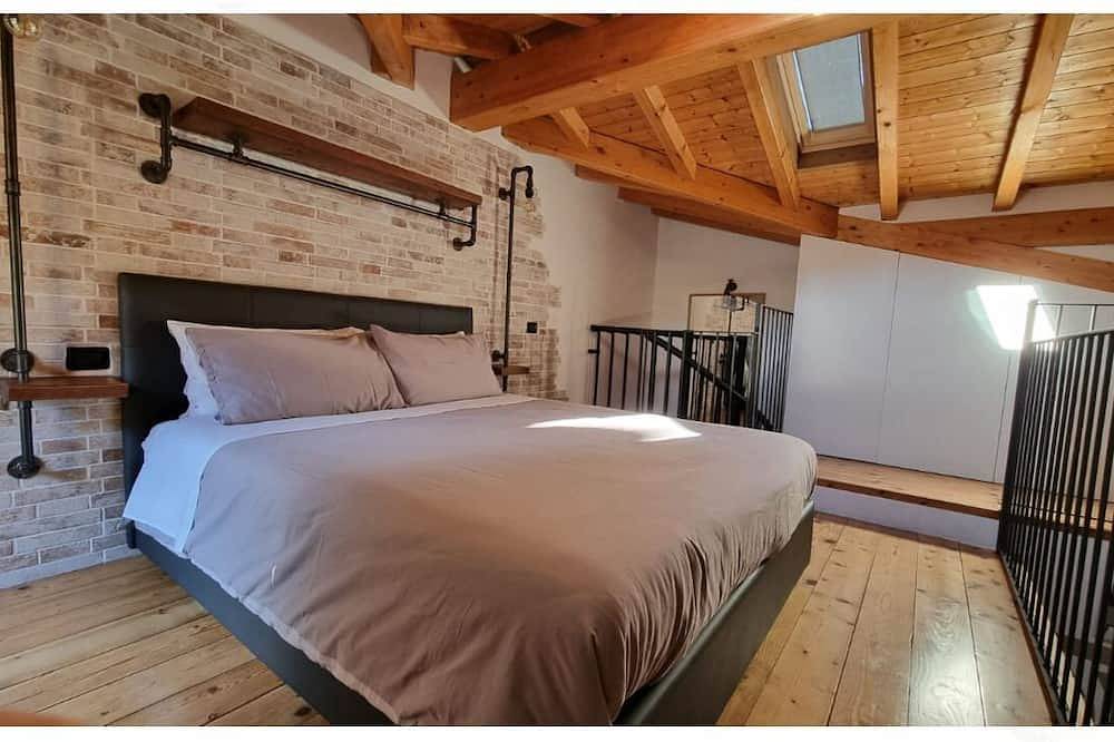 Entire apartment, Cedar Court - Urban design and cozy quite apartment in Legnano, Milan Province
