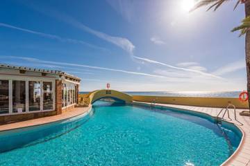 Holiday Rental for 7 People in Calypso, Mijas, Photo 2