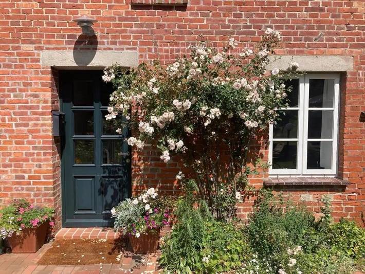 Ferienhaus für 4 Personen, mit Terrasse und Garten